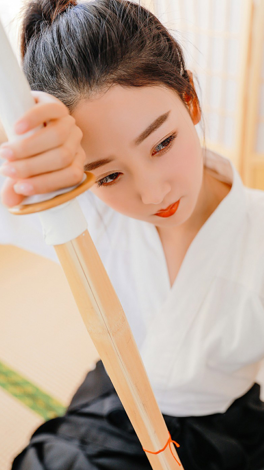 日本剑道美女白皙养眼写真图片